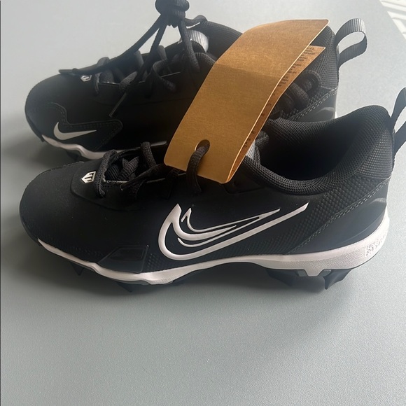 Nike Other - Nike Force Trout 9 Keystone new with tags!!